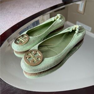 Tory Burch Minnie Travel Ballet Flat in Metallic Garden Sage